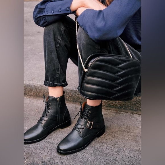 Sézane Laeticia Boots - Picture 2 of 5